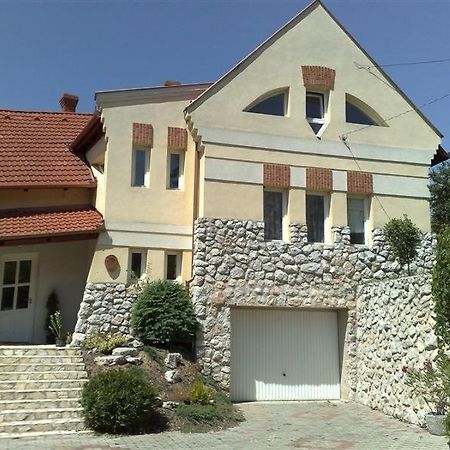 Marci Villa Πετς Εξωτερικό φωτογραφία